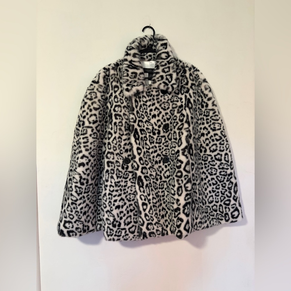 Rachel Zoe Black and White Leopard Faux Fur Cape Coat